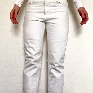 Zara White Straight Jeans with Natural Waist
